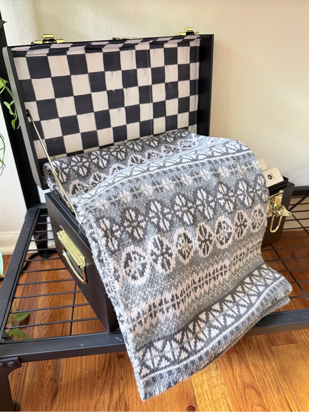 Madison 88 Gray Fair Isle Knit Oversized Scarf Wrap